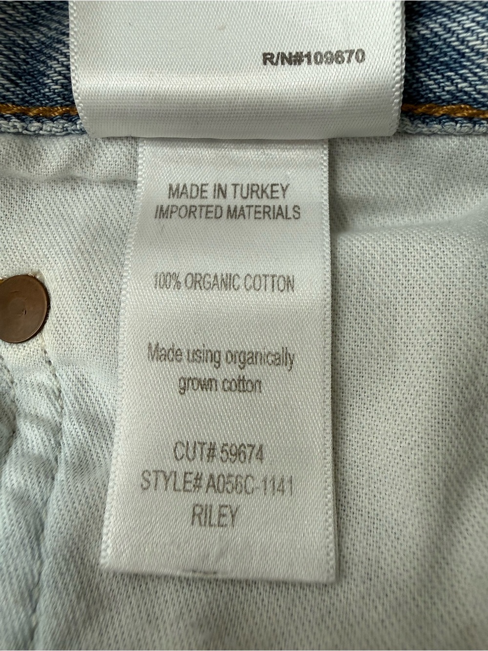 Agolde Riley Light Blue Button-Fly Denim Jeans - Picture 5 of 12